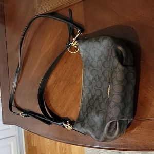 Coach shoulder bag